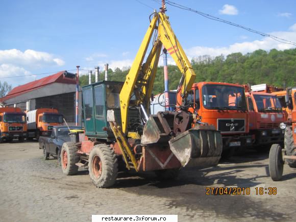 poze tih 445 (tractor incarcator hidraulic)