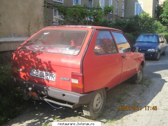 Poze cu Oltcit-uri - o capsuna care are cui de remorcare :) - OLTCIT