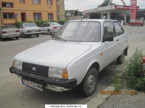 Poze cu Oltcit-uri - oltcit alb care mi-a iesit in drum spre gara din - OLTCIT