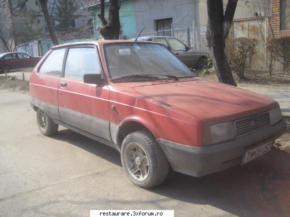 Poze cu Oltcit-uri - unu rosu cu jante de "sitroen" ;) - OLTCIT