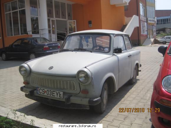 poze - inca un traby care circula des, unul dintre - TRABANT