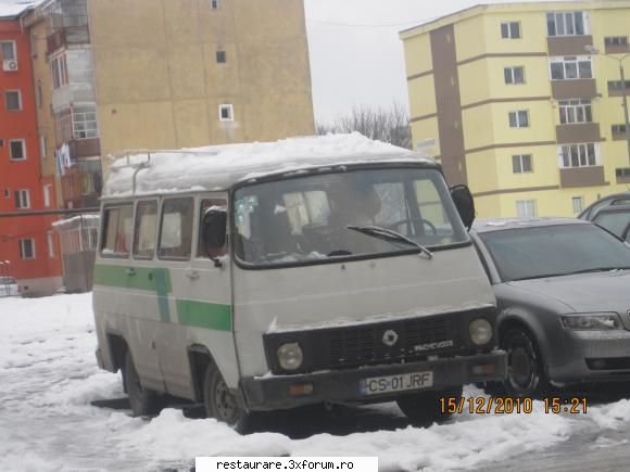 poze - microbuz rocar prin zapada, pana prin primavara - ROCAR