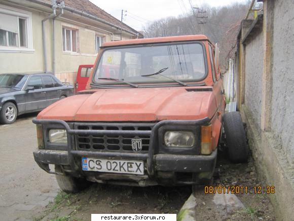 poze aro - masina de legenda, un zecar trist. o masina de - ARO