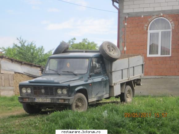 poze aro - camioneta fara prelata fain suport pentru rotile - ARO