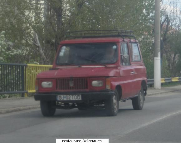 poze aro - zecar vechi surprins in circulatie la targu jiu - ARO